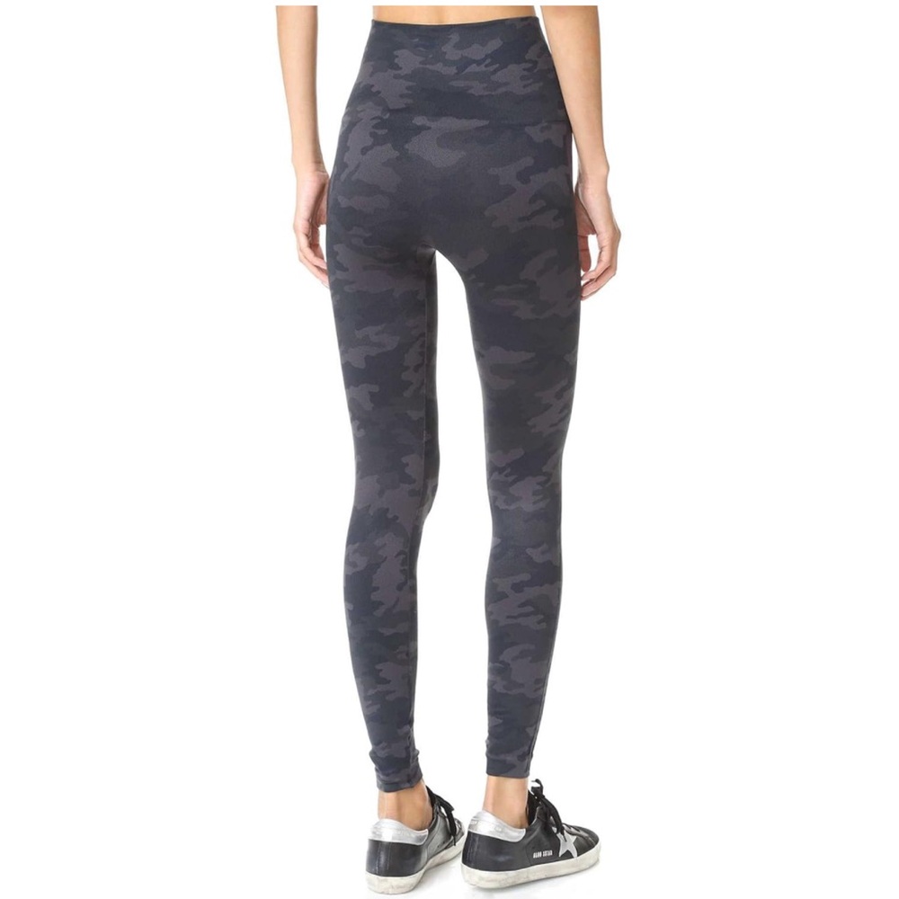 SPANX Look At Me Now Leggings